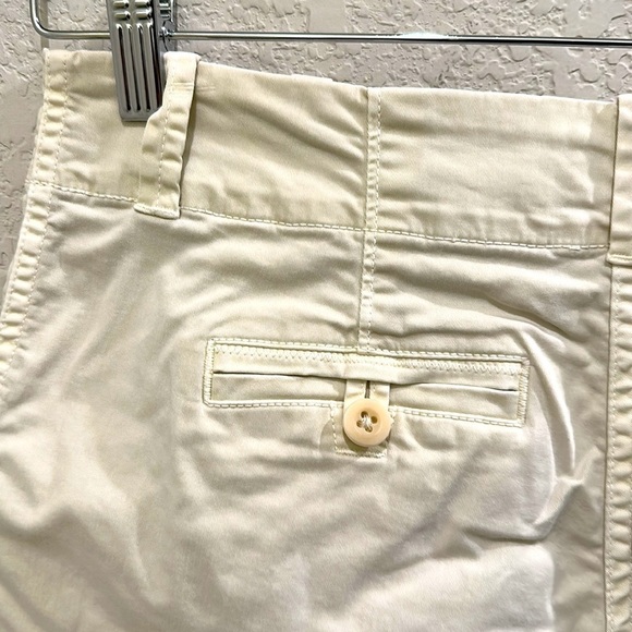 ▶️Vineyard Vines◀️ Shorts In Size 2. - Picture 11 of 15